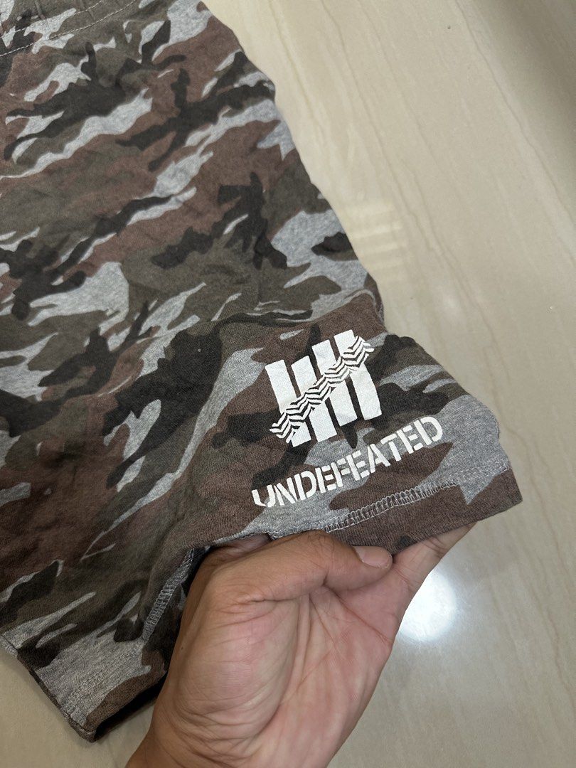 Undefeated (Category: Shorts) located in Alitagtag. Submitted by bhthrift_30 (Listing ID 1471079703, Image 3). Description: Undefeated Medium 32-34 waist 19.5 lenght 700+sf.