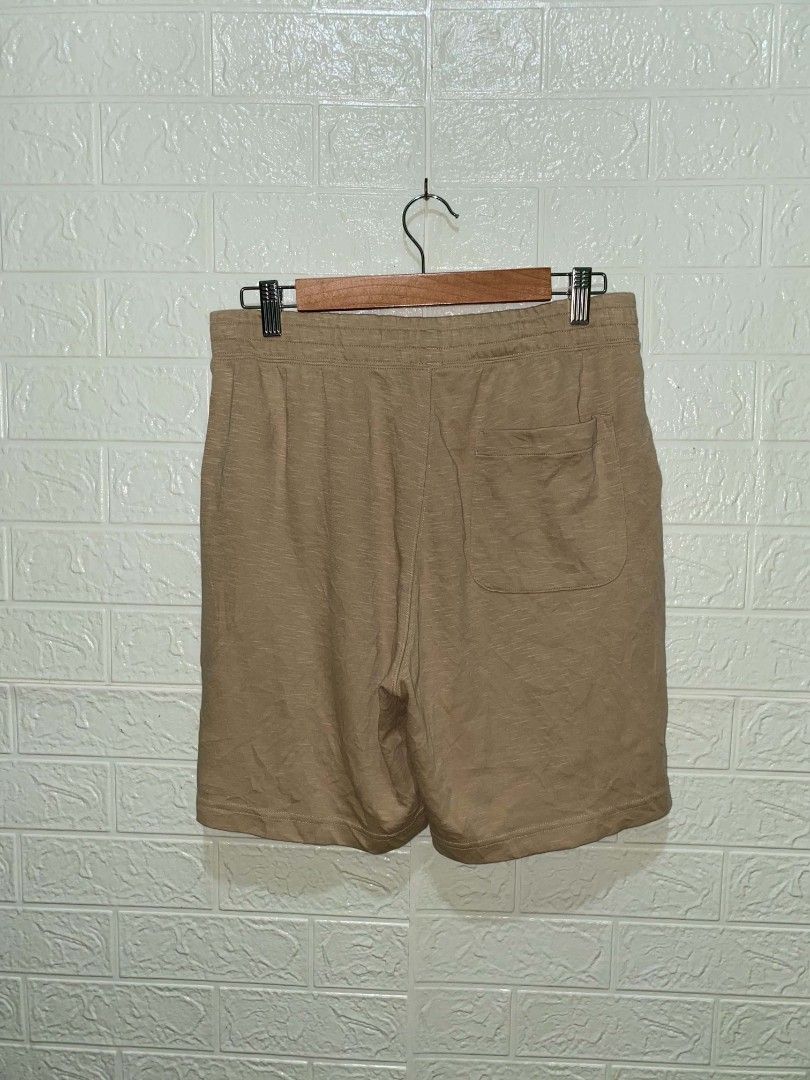 UNIQLO AIRISM SWEATSHORTS - MEDIUM (Category: Shorts) located in Cebu City. Submitted by uniqloarchives_ (Listing ID 1471066680, Image 3). Description: UNIQLO AIRISM COTTON SWEATSHORTS - MEDIUM WAISTLINE: 29 - 33 LENGTH: 17 LEG OPEN : 11 📌EXCELLENT CONDITION 📌Color rate: 10/10 📌 WASHED READY TO WEAR 📌NO ISSUE 📍LOCATION:CEBU CITY 📦COURIER:J&T or MAXIM COD 🏷️₱350 + sf.