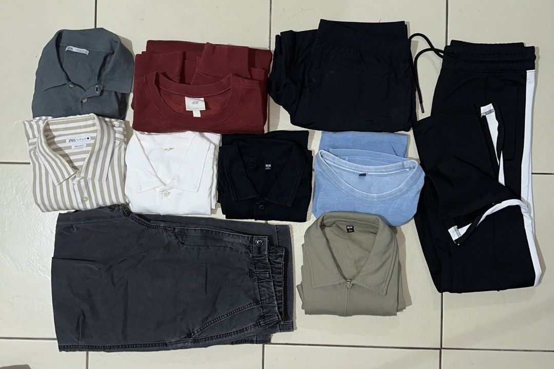Uniqlo And other brands (Category: Tshirts & Polo Shirts ) located in Manila. Submitted by kurbym (Listing ID 1471020279, Image 1). Description: Direct Pm For details of it.