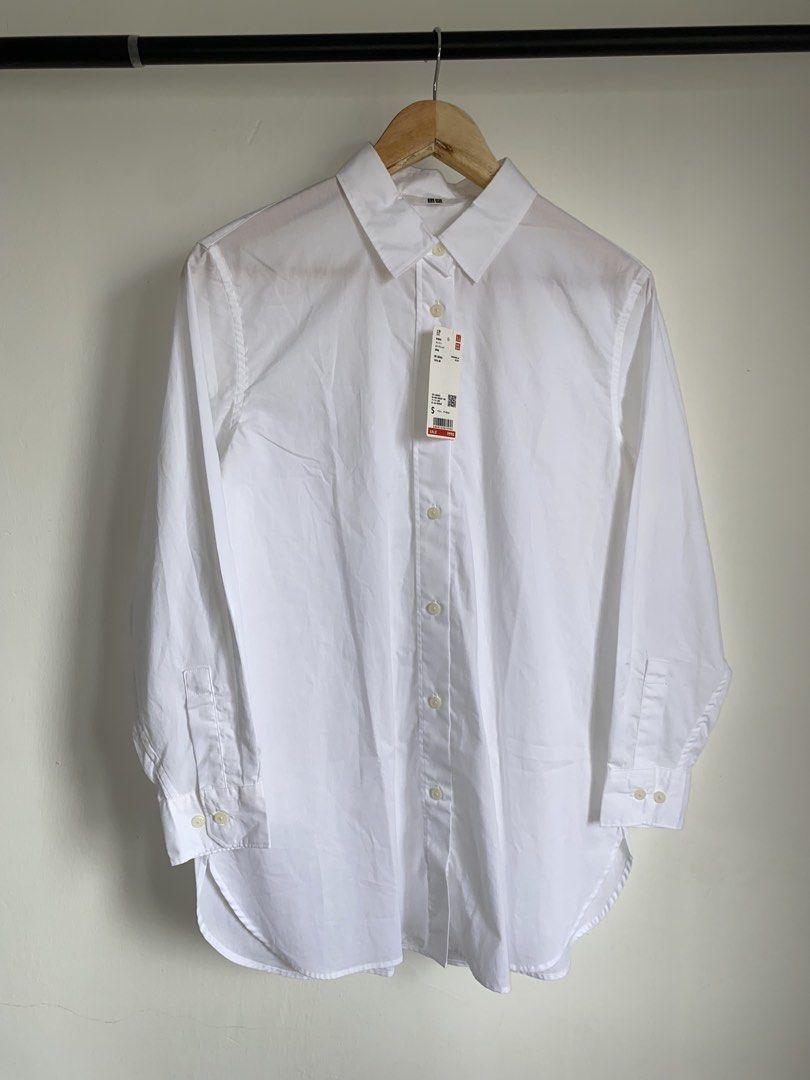 ‘Uniqlo Classic Button-Down White Long-Sleeve’ (Category: Coats, Jackets and Outerwear) located in Calamba. Submitted by dreality. (Listing ID 1471052771, Image 3). Description: ‘Uniqlo Classic Button-Down White Long-Sleeve’ - Brand new with hangtag. Size on Tag: Small (Best fit on Medium - Large) Width: 21.5 | Length: 30 ・ Brand new condition! ・ Color rate: 10/10 ・ Flaw: NONE! 🔖 ON SALE: ₱399 ONLY!.