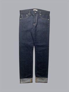 (Category: ) located in . Submitted by renowear (Listing ID 1470933039, Image 1). Description: .