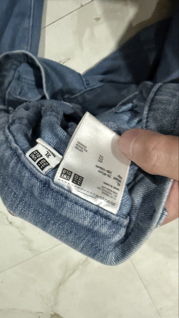 Uniqlo Jeggings (Category: Jeans) located in Quezon City. Submitted by dinesaur (Listing ID 1471076907, Image 3). Description: .