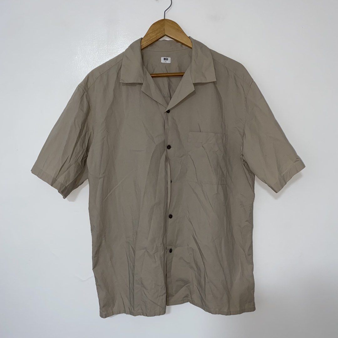UNIQLO men open collar top (Category: Formal Shirts) located in San Jose del Monte. Submitted by mamiracky (Listing ID 1471037277, Image 3). Description: .