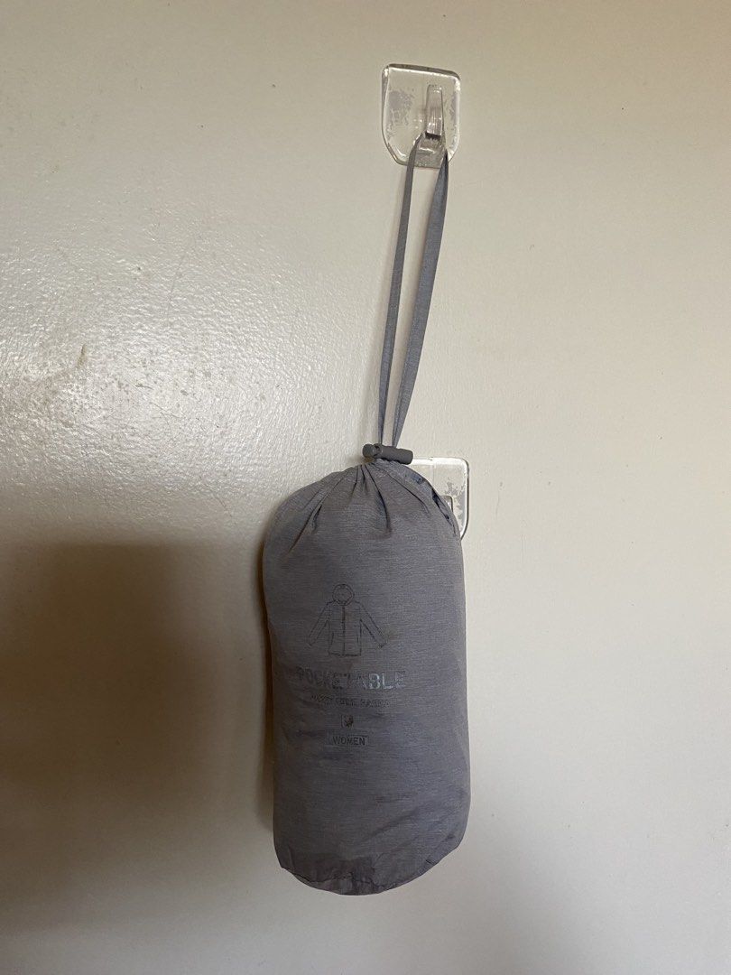 Uniqlo packable jacket light gray M new.arrivals22 (Category: Coats, Jackets and Outerwear) located in Baguio. Submitted by buyforless_2600 (Listing ID 1470936676, Image 1). Description: .