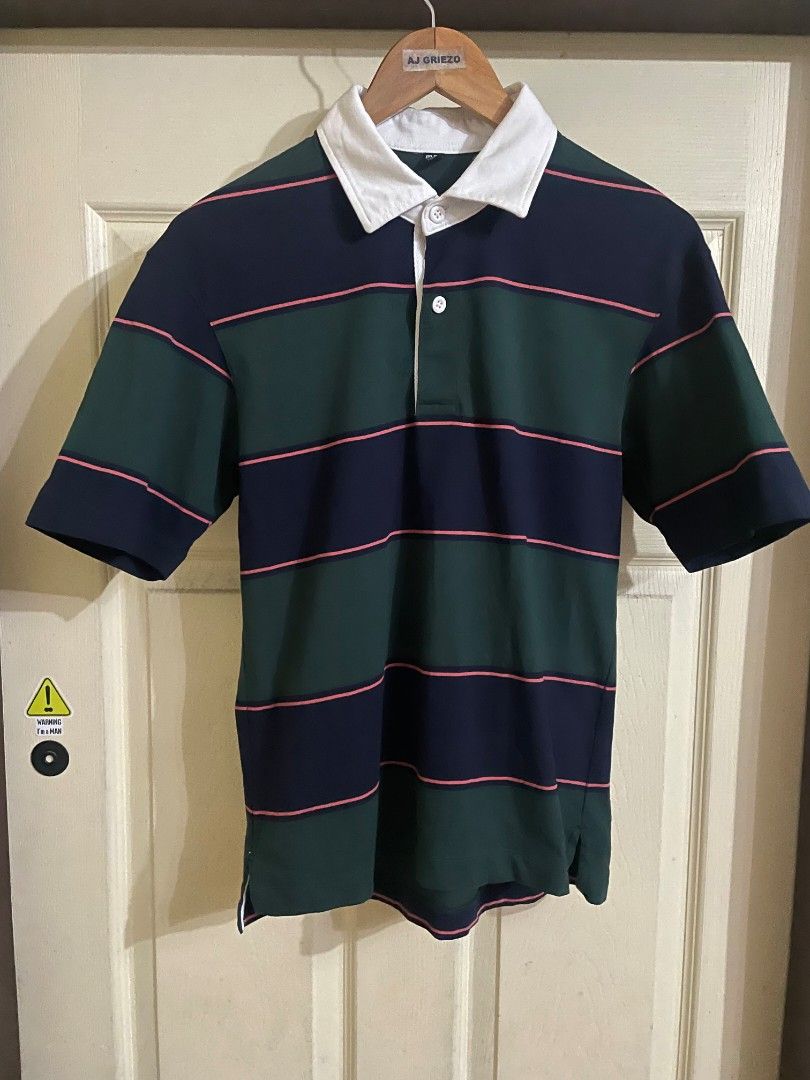 Uniqlo Polo Stripe Shirt (Category: Tshirts & Polo Shirts ) located in Munoz. Submitted by aj_findss (Listing ID 1471101233, Image 1). Description: As New Condition Color Rate 10 out of 10 Guaranteed Authentic/OG 💯 Size - small Measurements (inches) – Width ‘19.5 – Length ‘26 Shipping through J&T / LBC Shipping fee not included Mode of payment 💳 - Gcash Kindly Message me for inquiries 📲💞 .
