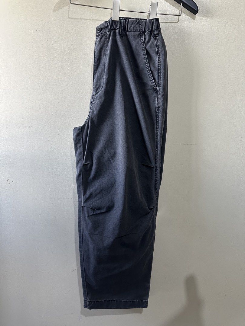 Uniqlo Wide Parachute Pants (Category: Chinos) located in Manila. Submitted by kurbym (Listing ID 1471021748, Image 3). Description: Uniqlo Wide Parachute Pants Small 600 .