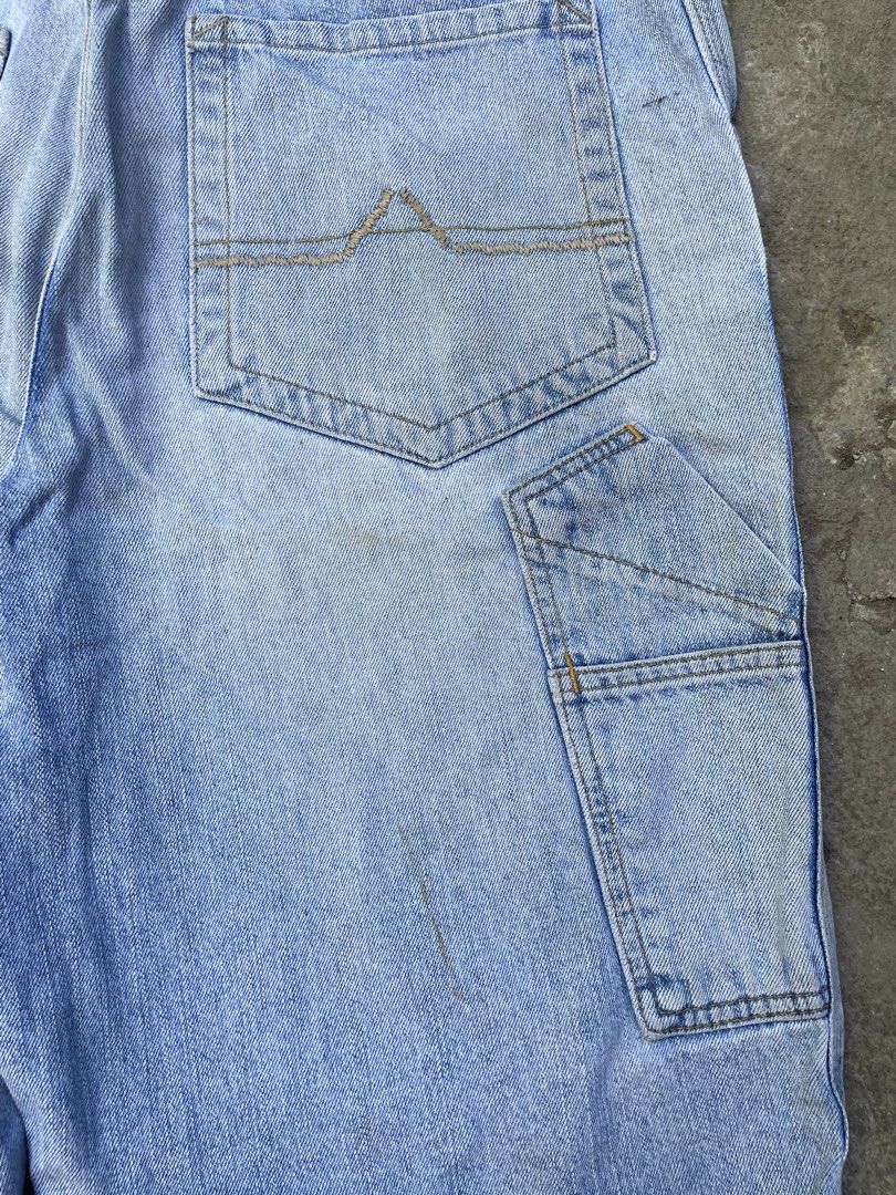 Urban Pipeline carpenter Short 🔥 (Category: Shorts) located in Roxas City. Submitted by patch_archive (Listing ID 1471069049, Image 3). Description: Urban Pipeline carpenter Short 🔥 📏 ACTUAL DIMENSION USING INCHES 👖 WAIST : 34 👖 LENGTH : 24.5 👖 HEM : 11 👖 FLAWS : STAIN 🏷️ PRICE : 550 PHP + SF * MESSAGE ME IF YOU HAVE ANY OTHER QUESTION ABOUT SIZING . 🚚 Local shipping fee ( 70-85 Php) ✈️ International Shipping fee cost “DM” 💳 Mode of pay