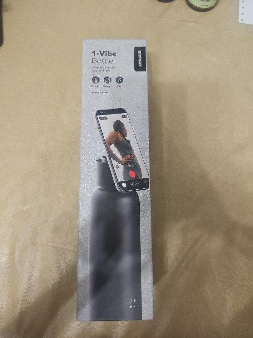 Urbanista Malibu Solar Charging Speaker and Tech Accessories Bundle (Category: Soundbars, Speakers & Amplifiers) located in Caloocan City. Submitted by divinello87834 (Listing ID 1471052212, Image 3). Description: - Urbanista Malibu Solar Charging Speaker (White) - Brand New - Momax 1-Vibe Bottle with Magnetic Wireless Speaker - Bellroy Lite Tech Kit - Smart Charger Box - All items in unopened boxes and properly stored - Ideal setup for outdoor u