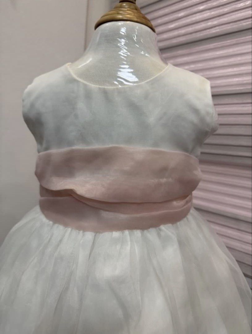 US Angels White Dress 4T (Category: Babies & Kids Fashion) located in San Mateo. Submitted by eulahs_clothing_boutique (Listing ID 1471010470, Image 1). Description: 1 DAY RESERVATION ONLY! NO PAYMENT - NO SHIPPING LAST PRICE POSTED!! Courier: J&T, Lalamove/Grab Express Payment Method: Gcash or Maribank.
