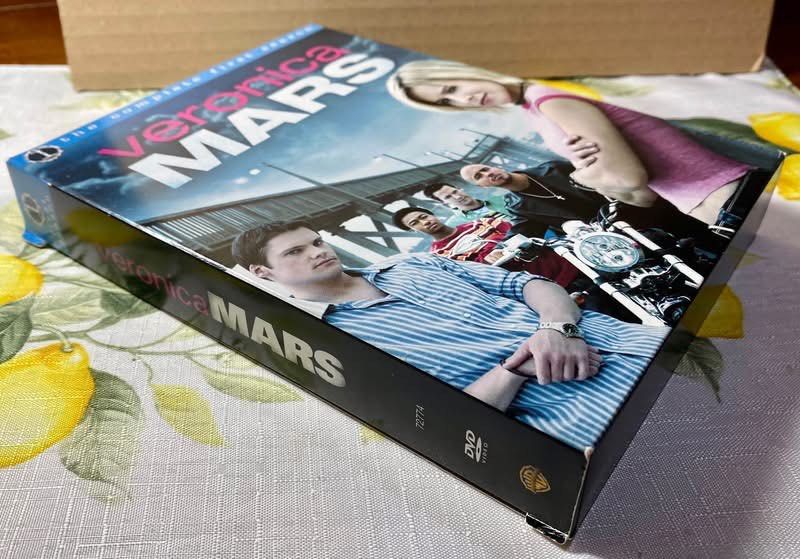 Veronica Mars The Complete First Season DVD Box Set (Category: CDs & DVDs) located in Angeles City. Submitted by lensongsong (Listing ID 1471031873, Image 2). Description: Php800.00 DVD. DVD. DVD VERONICA MARS The Complete First Season - DVD Good as new 6-disc set With 14-page film booklet The season revolves around Veronica Mars (Kristen Bell), a high school student and private investigator in the fictional Southern California seaside town of Ne