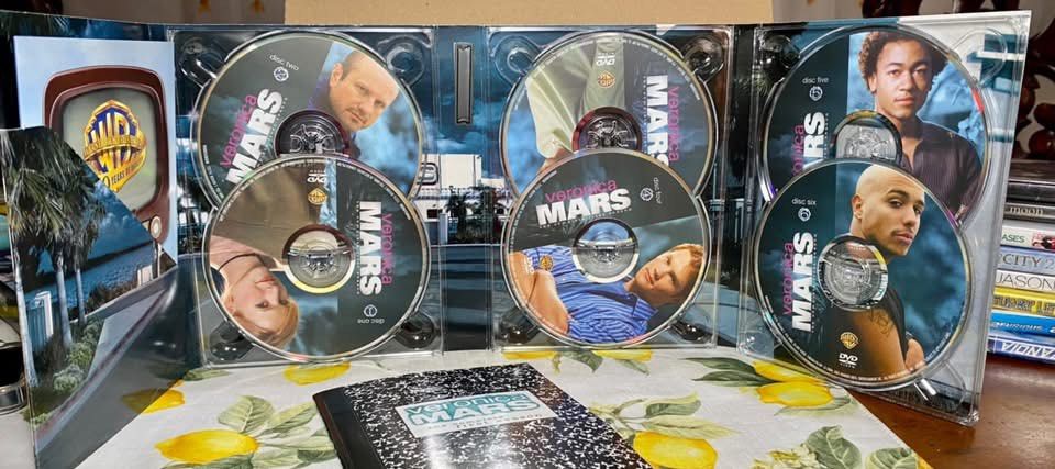 Veronica Mars The Complete First Season DVD Box Set (Category: CDs & DVDs) located in Angeles City. Submitted by lensongsong (Listing ID 1471031873, Image 3). Description: Php800.00 DVD. DVD. DVD VERONICA MARS The Complete First Season - DVD Good as new 6-disc set With 14-page film booklet The season revolves around Veronica Mars (Kristen Bell), a high school student and private investigator in the fictional Southern California seaside town of Ne