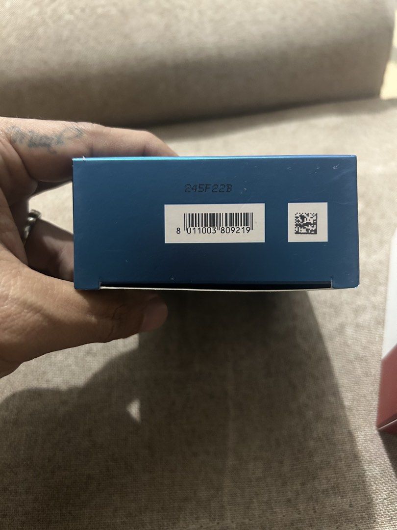 Versace Eros & Lacoste Red Fragrance Set (Category: Fragrance & Deodorants) located in Caloocan City. Submitted by chewy1129 (Listing ID 1470933006, Image 3). Description: - Bundle includes: Versace Eros EDT (100ml) & Lacoste Red EDT (125ml) - Condition: Brand new, unopened, and factory-sealed in original packaging - 100% authentic - Perfect for gifting or upgrading your daily scent rotation - Ships securely and fast Eros 3,5k Lacoste red 2,5k Bo