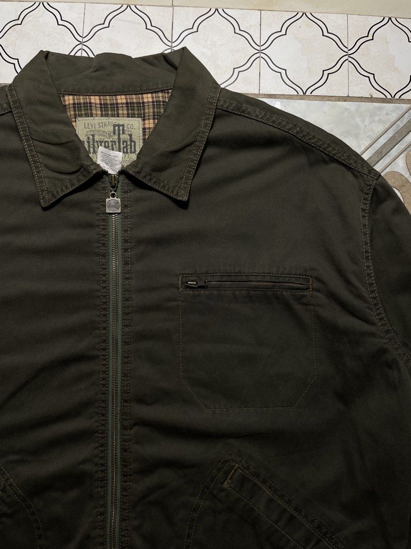 vintage 1990s Levi’s SilverTab Harrington jacket (Category: Coats, Jackets and Outerwear) located in Quezon City. Submitted by renovare.196 (Listing ID 1471075640, Image 2). Description: vintage 1990s Levi’s SilverTab Harrington jacket Excellent Condition Color Rate: 9.5/10 No Issue Measurements • Width: 26 • Length: 26 Price: 4500 obo DM IF INTERESTED📥.