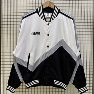(Category: ) located in . Submitted by ahorro_shop (Listing ID 1471010840, Image 1). Description: .