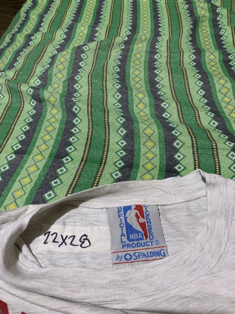 Vintage Chicago Bulls (Category: Tshirts & Polo Shirts ) located in Iligan City. Submitted by jamesbond7777479 (Listing ID 1471081245, Image 3). Description: Vintage Chicago Bulls Large Width 22 Length 28 Issue: Washable armpit lightly stain.