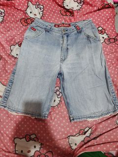 (Category: ) located in . Submitted by trip_thrift15 (Listing ID 1470973019, Image 1). Description: .