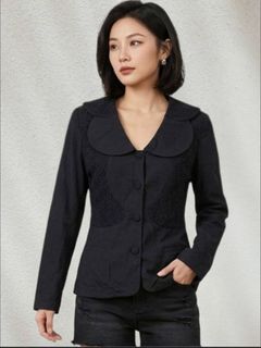 (Category: ) located in . Submitted by aithriftcloset (Listing ID 1471031026, Image 1). Description: .