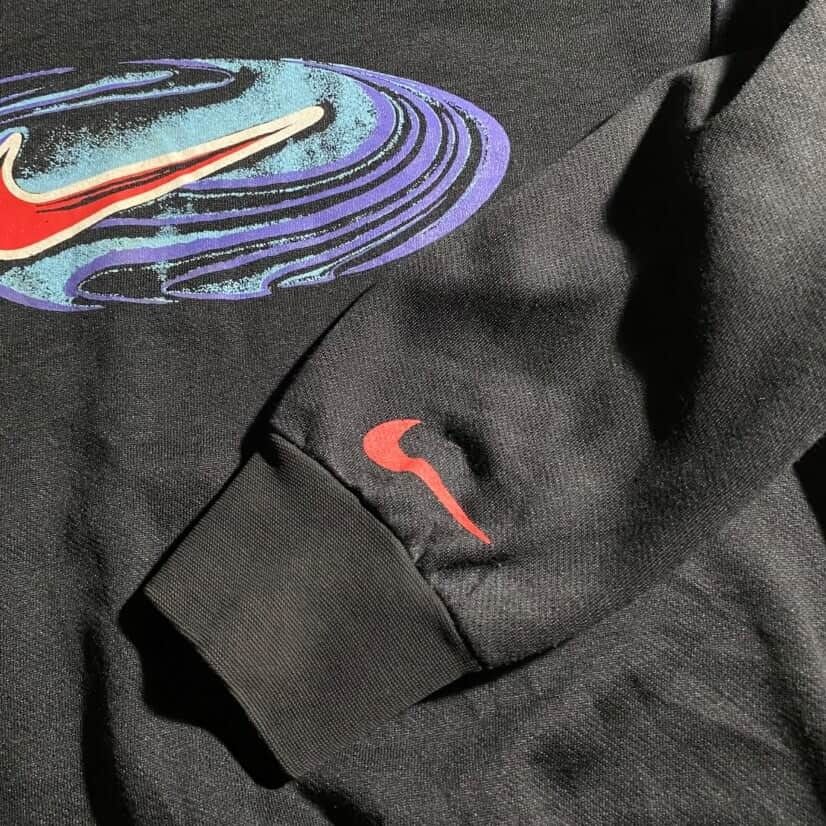 Vintage Nike Oval Graphic Design Sweatshirt (Category: Coats, Jackets and Outerwear) located in Antipolo. Submitted by soon2byourz_ (Listing ID 1471068073, Image 3). Description: Dimensions (laid flat): Pit to Pit: 20.5” Length: 22.5” [No size tag] Flaws: declared as off Color Rate: 10/10 Condition: LIGHTLY USED COLOR MAY VARY DUE TO LIGHTING!.