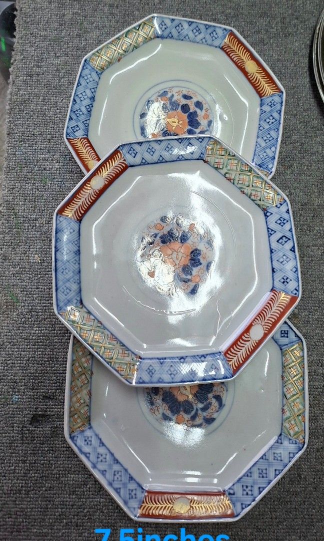 Vintage octagonal porcelain plates (Category: Other Kitchenware & Tableware) located in Quezon City. Submitted by sabadojuliet25680 (Listing ID 1470978965, Image 1). Description: Vintage octagonal porcelain plates all goods no chips footed plate 3pcs available.