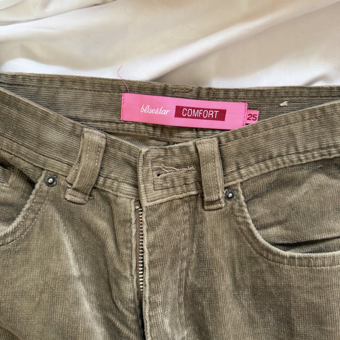 Vintage Olive Green Corduroy Pants (Category: Jeans) located in Cavite. Submitted by kydeclutter (Listing ID 1471002106, Image 2). Description: - Brand/Model: Bluestar Comfort - Size: 25 - Color: Olive Green - Material: Super soft ribbed corduroy fabric - Fit: Classic flare - Details: Front button and zipper closure, two front pockets, two back patch pockets - Condition: Worn out for a few times and condition is still good as new, also has a velv