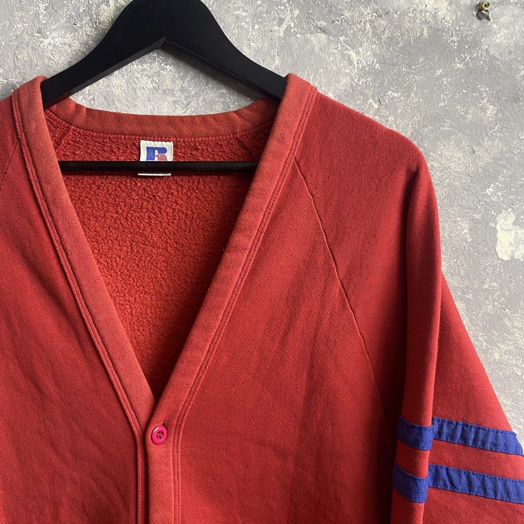 Vintage Russell Athletic Cardigan (Category: Coats, Jackets and Outerwear) located in Pasig City. Submitted by lumangkamisa (Listing ID 1470932921, Image 2). Description: Large Made in USA some lints.