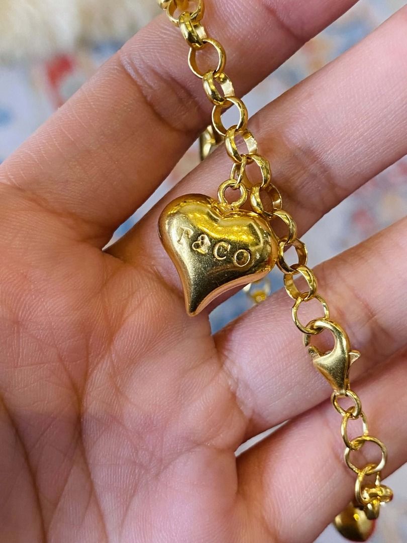 Vintage Tiffany & Co Silver Charm Bracelet (Category: Bracelets) located in Baguio. Submitted by asna_taku (Listing ID 1471013786, Image 3). Description: Vintage Tiffany & Co Silver Charm Bracelet Plated in Gold 13.5g Adjustable up to 19CM ₱6780.