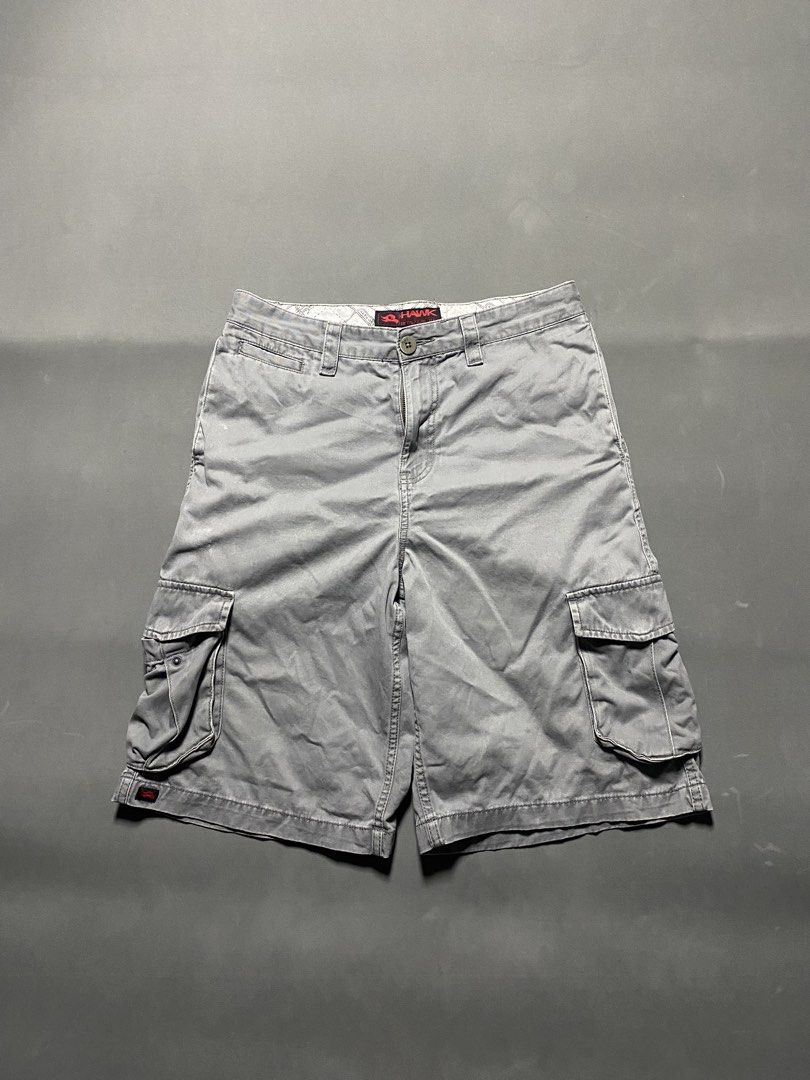 Vintage Tony Hawk 6-Pocket Cargo Short (Category: Shorts) located in Pasay City. Submitted by thrift.wards (Listing ID 1471042242, Image 1). Description: size: 30 length: 23 leg hole: 12 no issue.