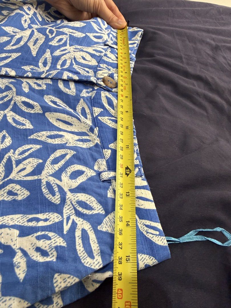 W Mango straight leg buttoned floral trouser 01980 (Category: Other Bottoms) located in Paranaque City. Submitted by kkattspreloved (Listing ID 1470934755, Image 2). Description: Medium on tag Waist stretchy upto 19” Garter at the back ❗️Items are already washed and ready to wear ❗️Mixed of personal preloved items and personal handpicked ❗️Limit your Expectations based on the price of the items that you are buying ❗️Reservation for paid items onl