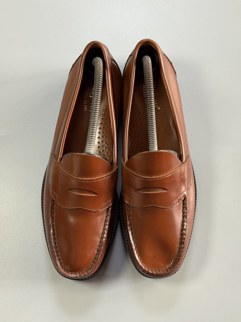 Weejuns Loafers (Category: Casual Shoes) located in Manila. Submitted by thriftfinds_dvo (Listing ID 1471085446, Image 2). Description: Weejuns loafers Us 8/Cm 26 As new condition Price:2,800 freesf Loc:Davao city.