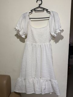 (Category: ) located in . Submitted by thelittolwardrobe (Listing ID 1471015405, Image 1). Description: .