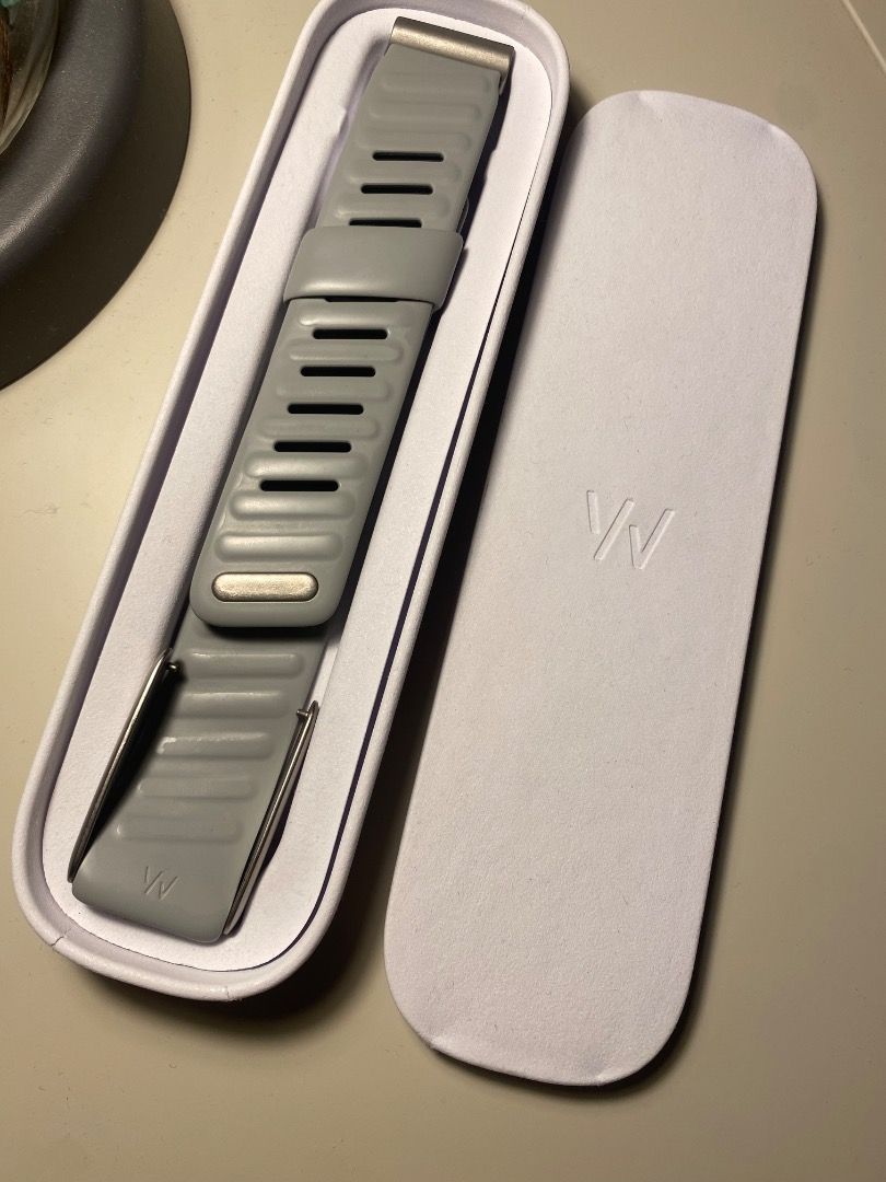 Whoop (Category: Luxury Accessories) located in Apalit. Submitted by philbertchancoco (Listing ID 1470997241, Image 3). Description: Whoop sportflex band drift colorway.