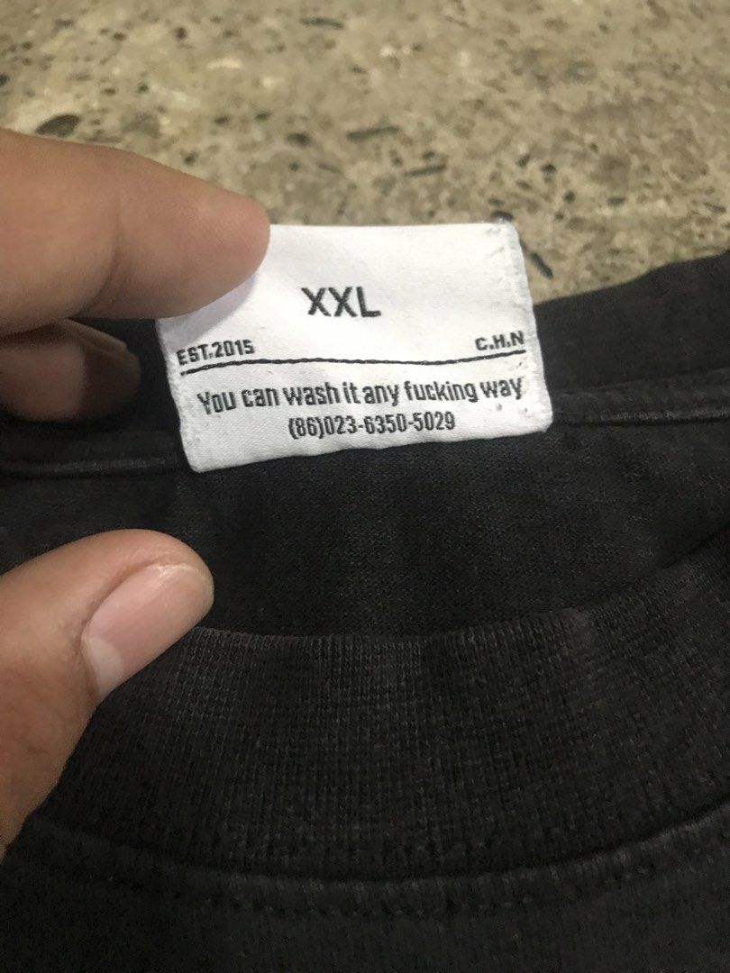 WHOOSIS TSHIRT (Category: Tshirts & Polo Shirts ) located in Cabanatuan. Submitted by offtherack.studio (Listing ID 1470965770, Image 3). Description: Width: 25 Length: 28.5 Excellent Condition😮‍💨.