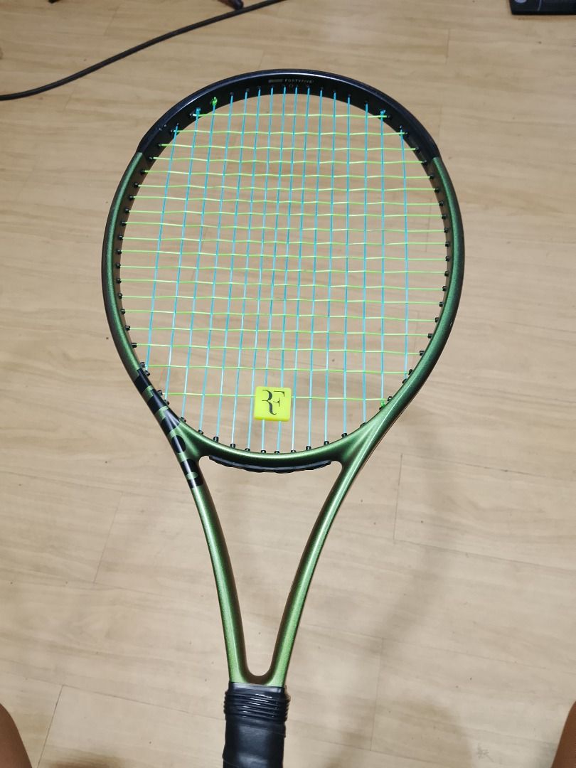 Wilson Blade V8 100L (Category: Racket and Ball Sports) located in Muntinlupa City. Submitted by chrstndarv93680 (Listing ID 1471055629, Image 2). Description: For Sale: Wilson Blade V8 100L Specs: Head size: 100 sq. in Weight: 285 g Length: 27 in. String pattern: 16/19 Grip 2 Newly strung with Solinco Hyper-Mach BD (premium quality poly x poly string) String tension: 52 lbs Mains / 50 lbs Crosses Installed with leather grip Condition: 8.5/10 Wit
