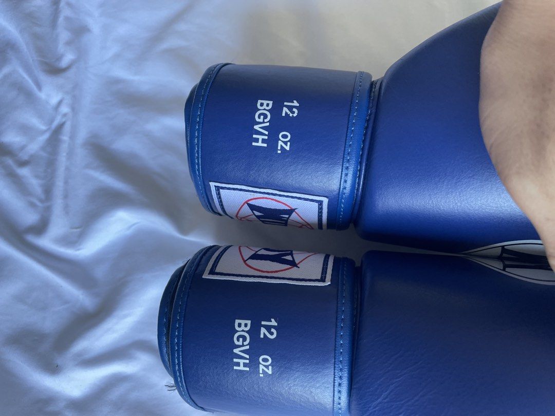 Windy Muay Thai MMA Boxing Gloves (Category: Combat Sports) located in Manila. Submitted by rm0330 (Listing ID 1470976187, Image 3). Description: Barely used: tried Muay Thai didn’t continue .