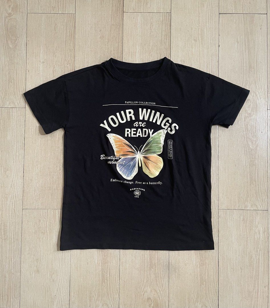 Womens Black Graphic Tee (Category: Shirts) located in Makati City. Submitted by fabcollections (Listing ID 1471053003, Image 1). Description: 💜 RFS: decluttering 💜 No damage no issues, what you see is what you get 💜 Size small - exact measurements on photo 💜 Very soft cotton fabric 💜 My location: Bangkal, Makati 💜 Payment thru Gcash (Payment first policy) 💜 Delivery thru J&T/Gogoexpress, or same day delivery thru Grab/Lalamove. No Shoppee