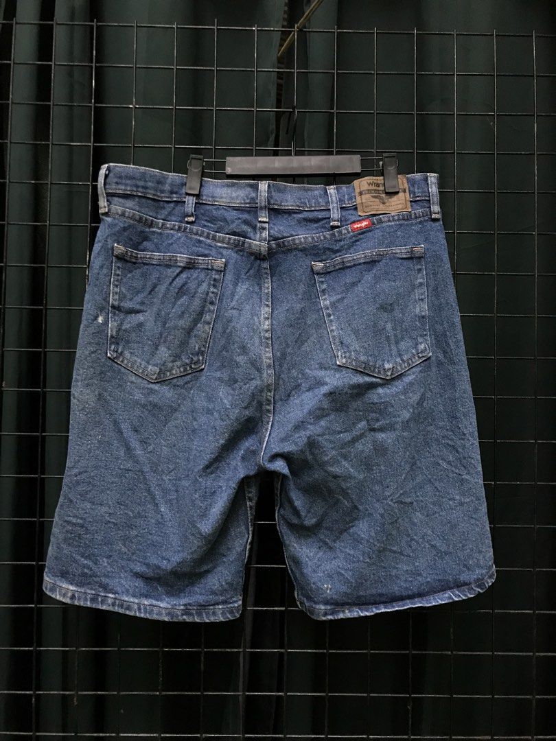 WRANGLER JORTS (Category: Shorts) located in Salug. Submitted by bagdoi_finds (Listing ID 1471058878, Image 1). Description: .