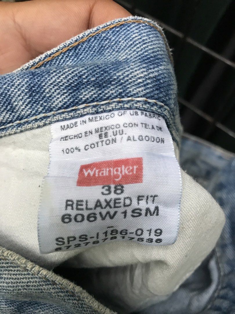 WRANGLER JORTS (Category: Shorts) located in Salug. Submitted by bagdoi_finds (Listing ID 1471059102, Image 3). Description: .