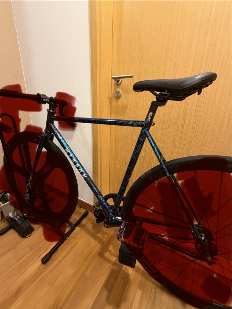 !WTT ONLY! Weapon frame set, Sports Equipment, Bicycles & Parts ...