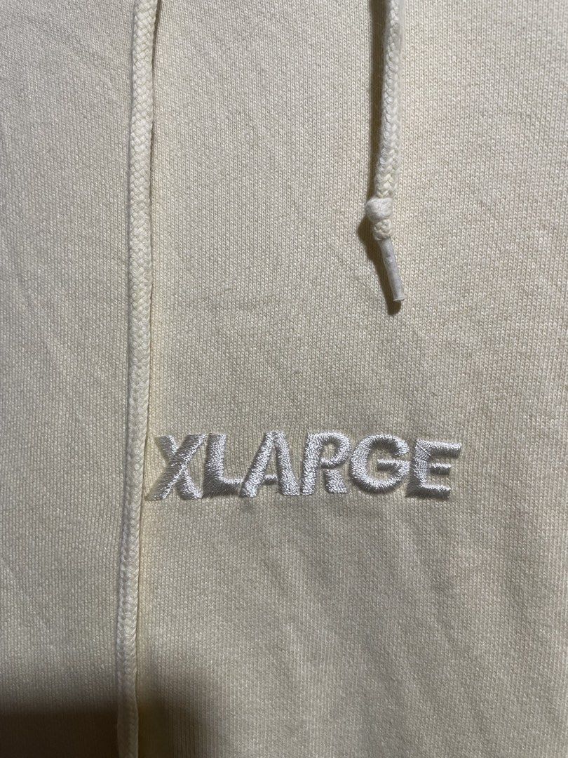 XLARGE Embroidery Standard Logo Pullover Hoodie (Category: Hoodies) located in Zamboanga. Submitted by guthens (Listing ID 1471070851, Image 3). Description: Condition- excellent Issue- none Color rate- 9.5/10 Color way- Cream / Off-White Fit for- L to xl.