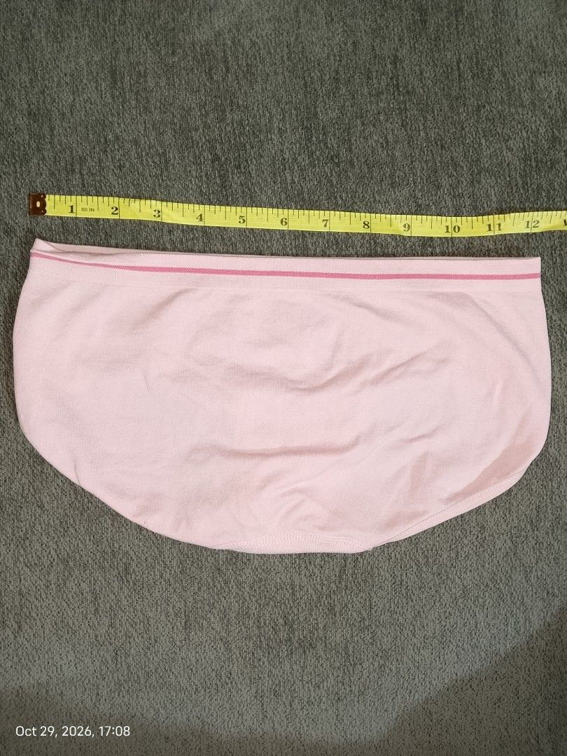 XS ATHLETIC PANTY (Category: Undergarments & Loungewear) located in Manila. Submitted by truecrystal-1407 (Listing ID 1471028029, Image 3). Description: .