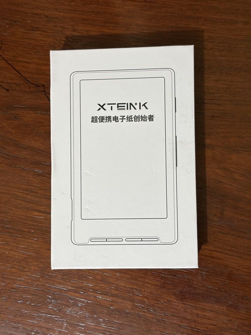 Xteink X4 Classic (China version) (Category: E-Readers) located in Quezon City. Submitted by lemonlime91 (Listing ID 1471069294, Image 3). Description: - Model: Xteink X4 Classic (China version) - Color: Off-White/Light gray - Storage: 16GB - Inclusions: Comes with 3 cases, reading light, screen protector and a card reader - Condition: Looks brand new - Lady owned - Bought it for 4,300 - Last price posted - MOP: BPI only No rush shipping please �