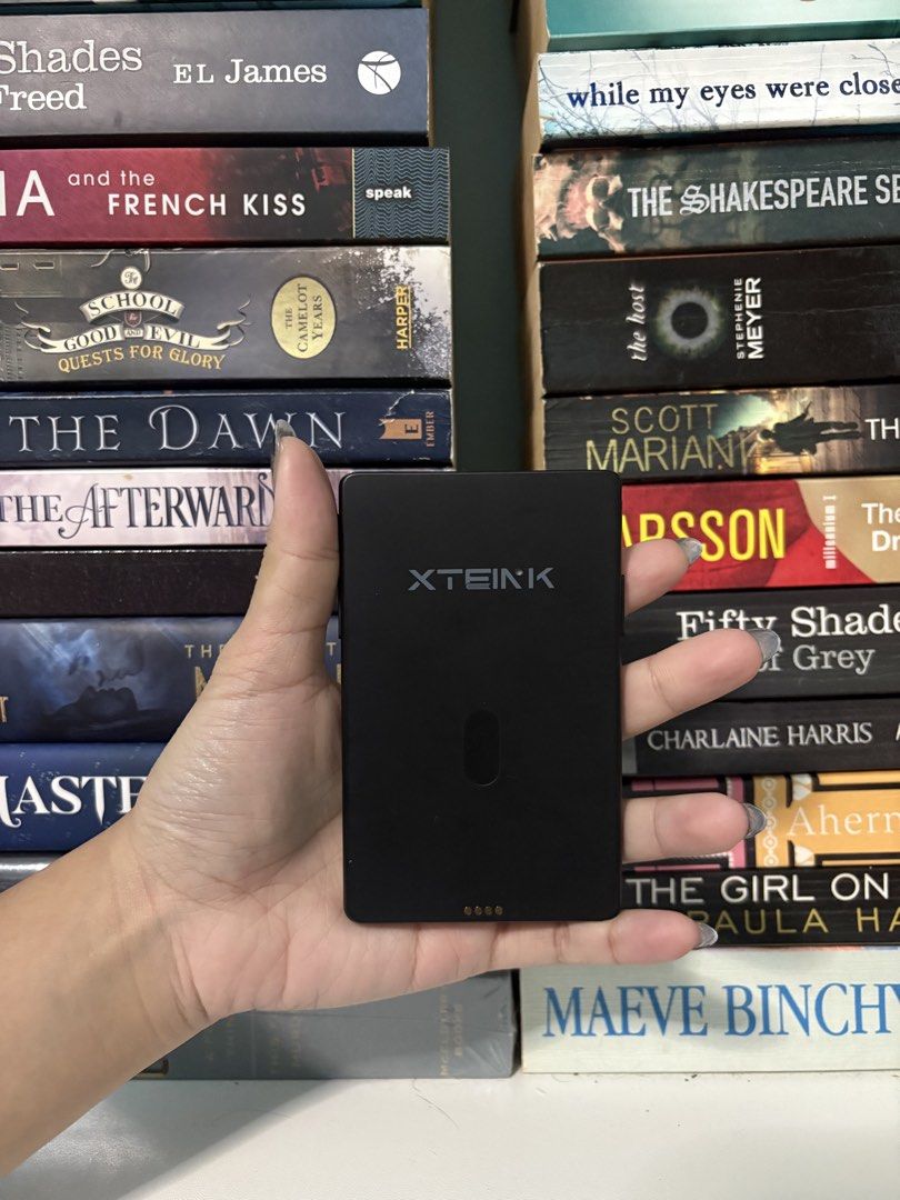 Xteink X4 Pro (Chinese Ver) (Category: E-Readers) located in Pasay City. Submitted by previous.chapters (Listing ID 1471106656, Image 3). Description: ✨Xteink X4 Pro (Chinese Ver.)✨ ₱4,100 • Brandnew (Binuksan lang para i-flash and Crosspoint) • Complete Inclusions with box and kung ano ang nasa loob ng box Can add free epub books na per request (wag lang sobrang dami please)🫶🏻📚 📍Location: Pasay City 💵MOP: Gcash | Bank Transfer 🚚MOD: Shapi 
