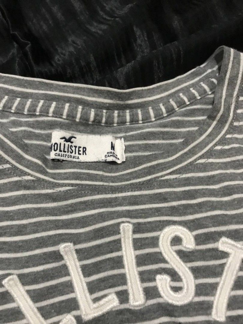 y2k hollister shirt (Category: Shirts) located in Cavite. Submitted by goofyasschigga (Listing ID 1471081491, Image 2). Description: .