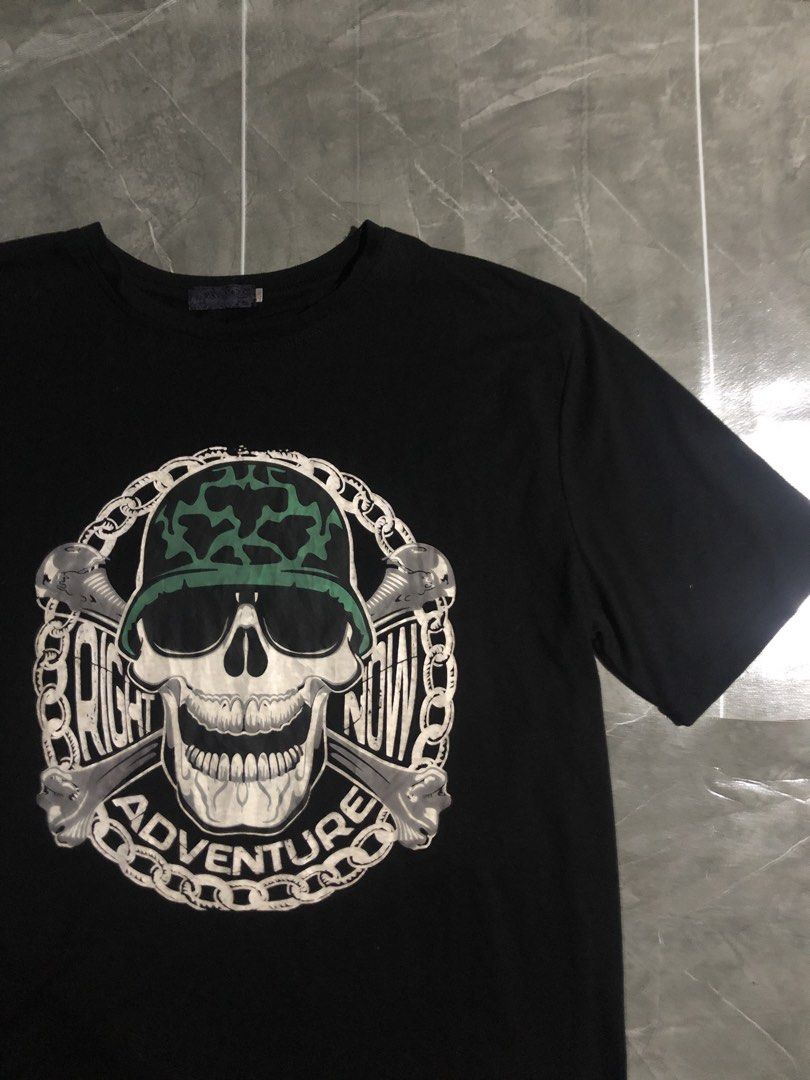 Y2k Skull tee Bundle (Category: Activewear) located in Manila. Submitted by buksthrifthing (Listing ID 1470967937, Image 3). Description: All size Large Pm for more details .