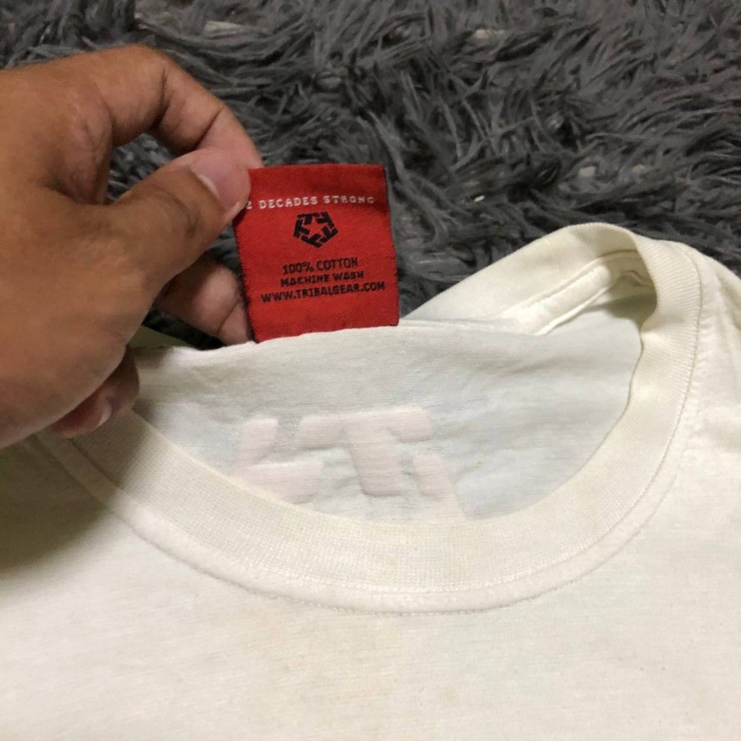 Y2k Tribal Shirt (Category: Activewear) located in Camiling. Submitted by thriftscape2024 (Listing ID 1470982177, Image 3). Description: Excellent Condition Color rate: 9/10 Issue: need wash, crack prints Dimes: W21xL28.