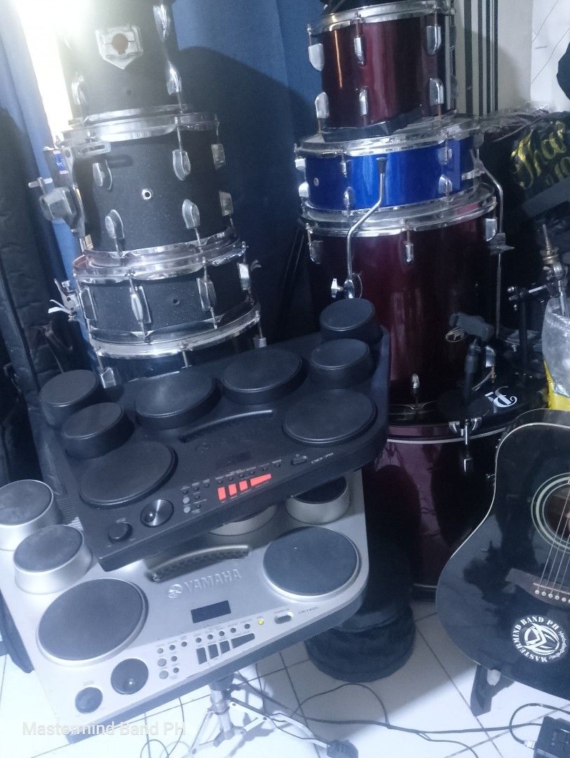 Yamaha Digital Drum Pads DD-75 and DD-65 Set (Category: Musical Instruments) located in Cavite. Submitted by paul_nilayan (Listing ID 1471100951, Image 1). Description: - Yamaha DD-75 and DD-65 digital drum pads trigger pedal and power adaptor included - Comes with a sturdy stand, built-in speakers, and intuitive control panels - Standard rubber pads offering a great practice experience for drummers - Perfect, portable setup for home practice or 