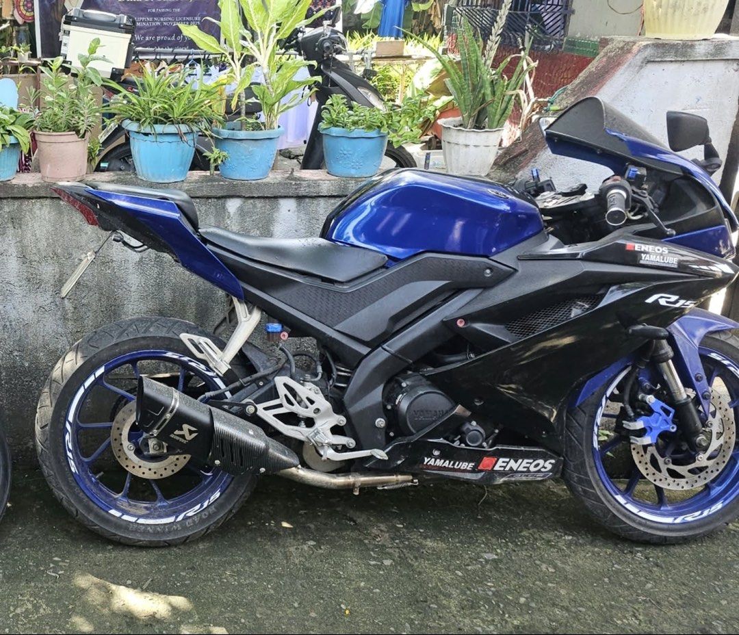 Yamaha R15 v3 (Category: Motorbikes for Sale) located in Bocaue. Submitted by barrygood_thrift (Listing ID 1470990483, Image 2). Description: Yamaha R15 v3 80k negotiable 5k odo 2017 last registered may complete OR CR with License Plate No issue aside sa fairings pero minimal lang test to sawa very good condition rfs: need funds pm for more info bulacan area.