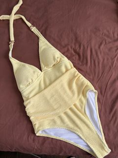(Category: ) located in . Submitted by elleinxx (Listing ID 1471052367, Image 1). Description: .