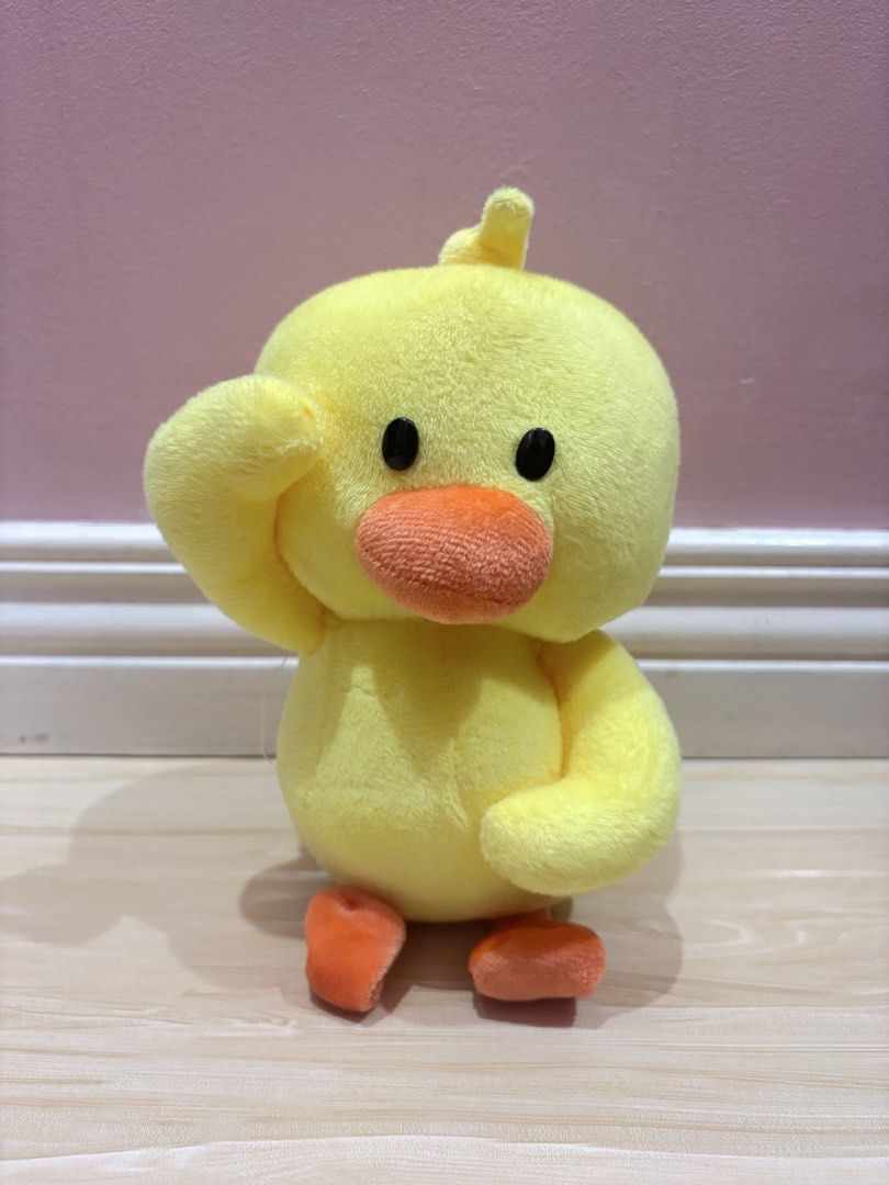 Yellow duck Plushie (Category: Plushies & Soft Toys) located in General Trias. Submitted by blu_wizard (Listing ID 1471057505, Image 1). Description: Dm for more pictures and infos, thank you!.