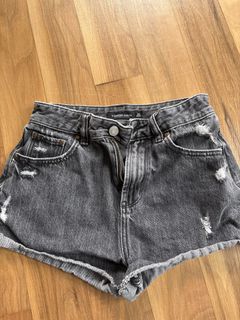(Category: ) located in . Submitted by ven7ce (Listing ID 1470955330, Image 1). Description: .